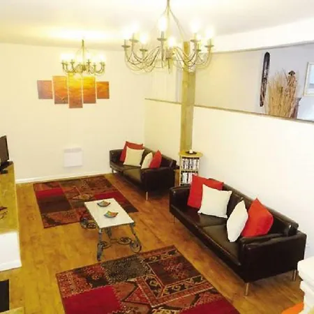 Les Audrain Holiday home *